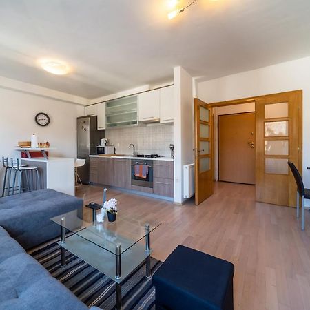Super Petrova Apartment 萨格勒布 外观 照片